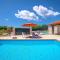 Villa Antoli