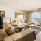 BLUE UHAINA KEYWEEK Sea view apartment Biarritz downtown