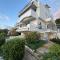 Panoramic Seaview Maisonette with Garden