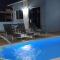 Espaço Dunei - Casa inteira com piscina - 卡塔斯阿塔斯