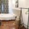 Hostal Nevot - Granada