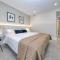 la Joya Suites- near the beach