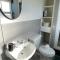 Stylish Darlington Townhouse Near A1 A66 & A19 Breakfast - Darlington