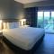 DoubleTree Suites by Hilton Melbourne Beach Oceanfront - ملبورن