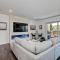 La Costa Luxury Condo - Fully Remodeled