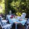 B&B Family Basement Apartment, Breakfast, Free Parking, 5km from Tulln - Chorherrn