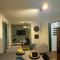 The GREEN HOUSE , grand parking, proche gare, jardin, jacuzzi