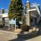 Beautiful Condo Sleeps 4- Only 2 Blocks From Beach