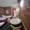 Courtyard Motor Inn