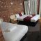 Courtyard Motor Inn