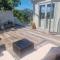 Tiri Cottage - Sea Views in Oneroa by Waiheke Unlimited