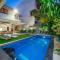 Villa Lebah - Tranquil Paradise of 3 bedroom Heart of Seminyak - Семиньяк