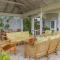 Zephyr Hill - 2 bedroom Villa with awe inspiring views villa