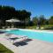 Sunny House Trilo with Pool - Happy Rentals