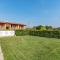 Beautiful Home In Puegnago Sul Garda