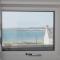 Pass the Keys Breeze Cottage 2 bed Beach property