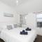Pass the Keys Breeze Cottage 2 bed Beach property