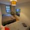 Private room in 4 bedroom Ground Apartment near Subway - Brooklyn