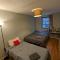 Private room in 4 bedroom Ground Apartment near Subway - Brooklyn