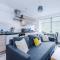 Elegant & Comfortable 1-BR Flat by Amazing Spaces Relocations Ltd - Warrington