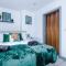 Elegant & Comfortable 1-BR Flat by Amazing Spaces Relocations Ltd - Warrington