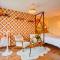Suite année 70 - Jacuzzi et Balcon