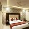 Hotel The Paramont at Delhi Airport - نيودلهي