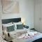 White Swallow Suite Santorini - Vourvoulos