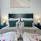 White Swallow Suite Santorini - Vourvoulos