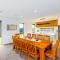Elegant, Executive Retreat - 梅斯文