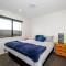 Elegant, Executive Retreat - 梅斯文