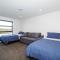 Elegant, Executive Retreat - 梅斯文