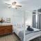 Stroll to Main St: 2BR on the Park