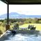 Lake Taupō Luxury Home plus Hideaway Apartment - Taupo