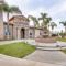 Upscale Triplex with Pool Access in Riverside! - Riverside