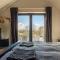 Luxury, stylish brand new house, fabulous location