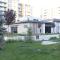 Iris Apartments B