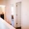 Bright Artists Cottage-mins To Dt,campus,stadium