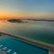 Palm View Paradise 3 bed apartment w private beach - Dubaj