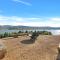 Lake Eildon Retreat - Breathtaking Views - Sleeps 12