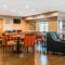 Country Inn & Suites by Radisson, Stillwater, MN - Stillwater