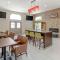 Country Inn & Suites by Radisson, Vallejo Napa Valley, CA - فاليجو