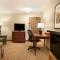 Country Inn & Suites by Radisson, Peoria North, IL - Peoria