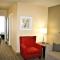 Country Inn & Suites by Radisson, Red Wing, MN