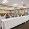 Country Inn & Suites by Radisson, St Cloud West, MN - سانت كلاود