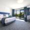 Urban Lounge Sleepery, SureStay Collection by BW