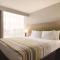 Country Inn & Suites by Radisson, Ft Atkinson, WI