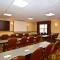 Country Inn & Suites by Radisson, Stevens Point, WI