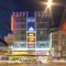 Happy Hotel - Da Thanh