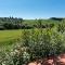 M355 - Marcelli, bilocale con giardino e parcheggio